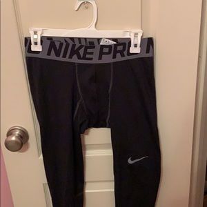 Nike Pro Athletic Leggings